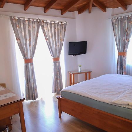 Alacati Leylak Hotel Exterior foto