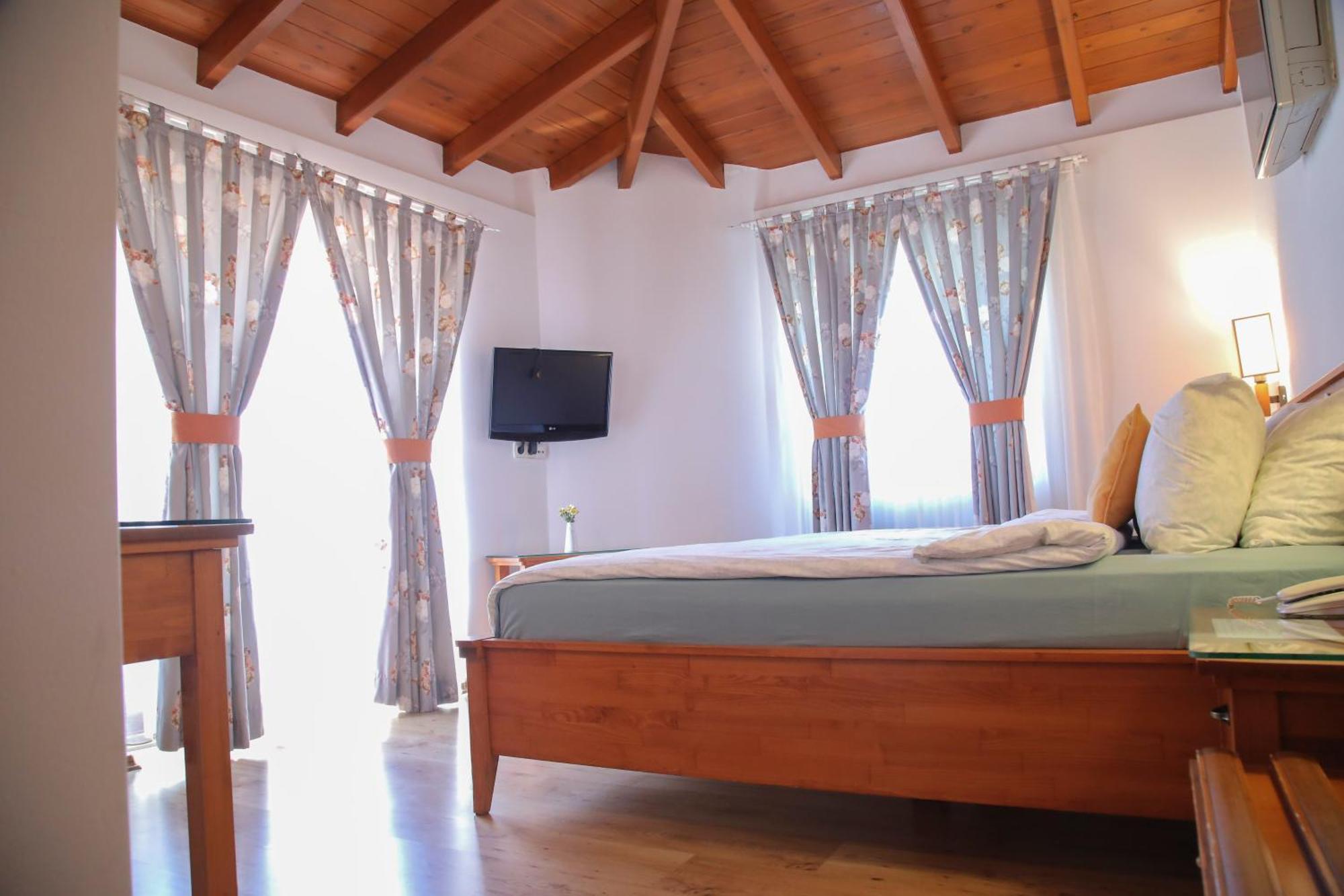 Alacati Leylak Hotel Exterior foto