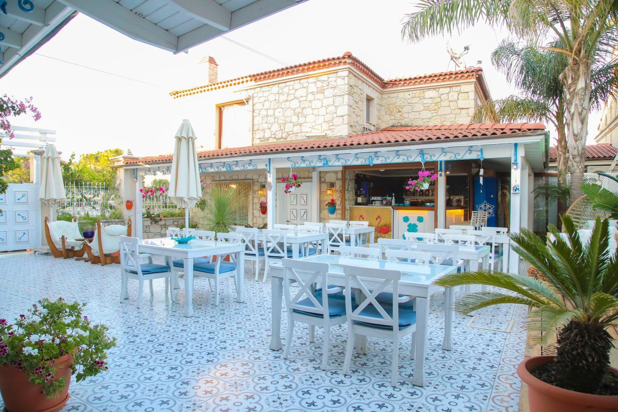 Alacati Leylak Hotel Exterior foto